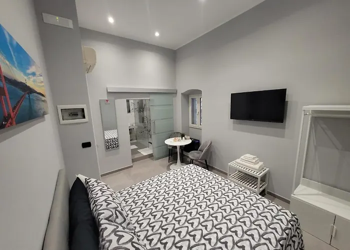 ゲストハウス Raggio Di Sole 4*